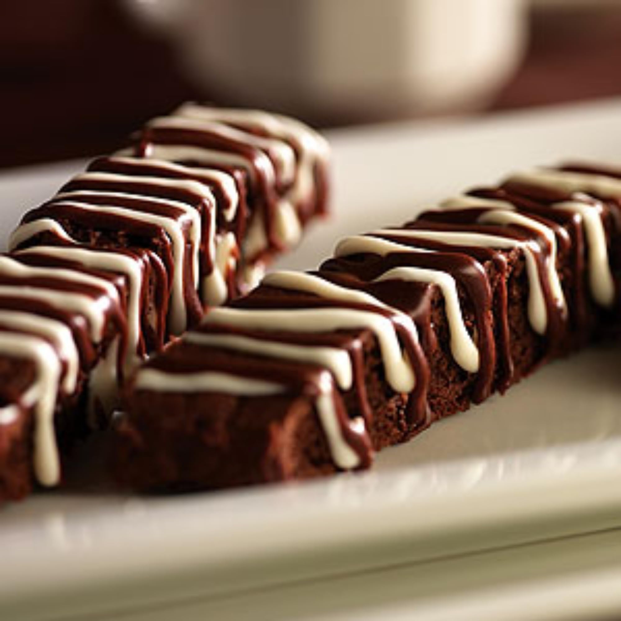 Pillsbury Zero Sugar Frosting, Chocolate & Vanilla, 15 oz (Pack of 2) Pillsbury
